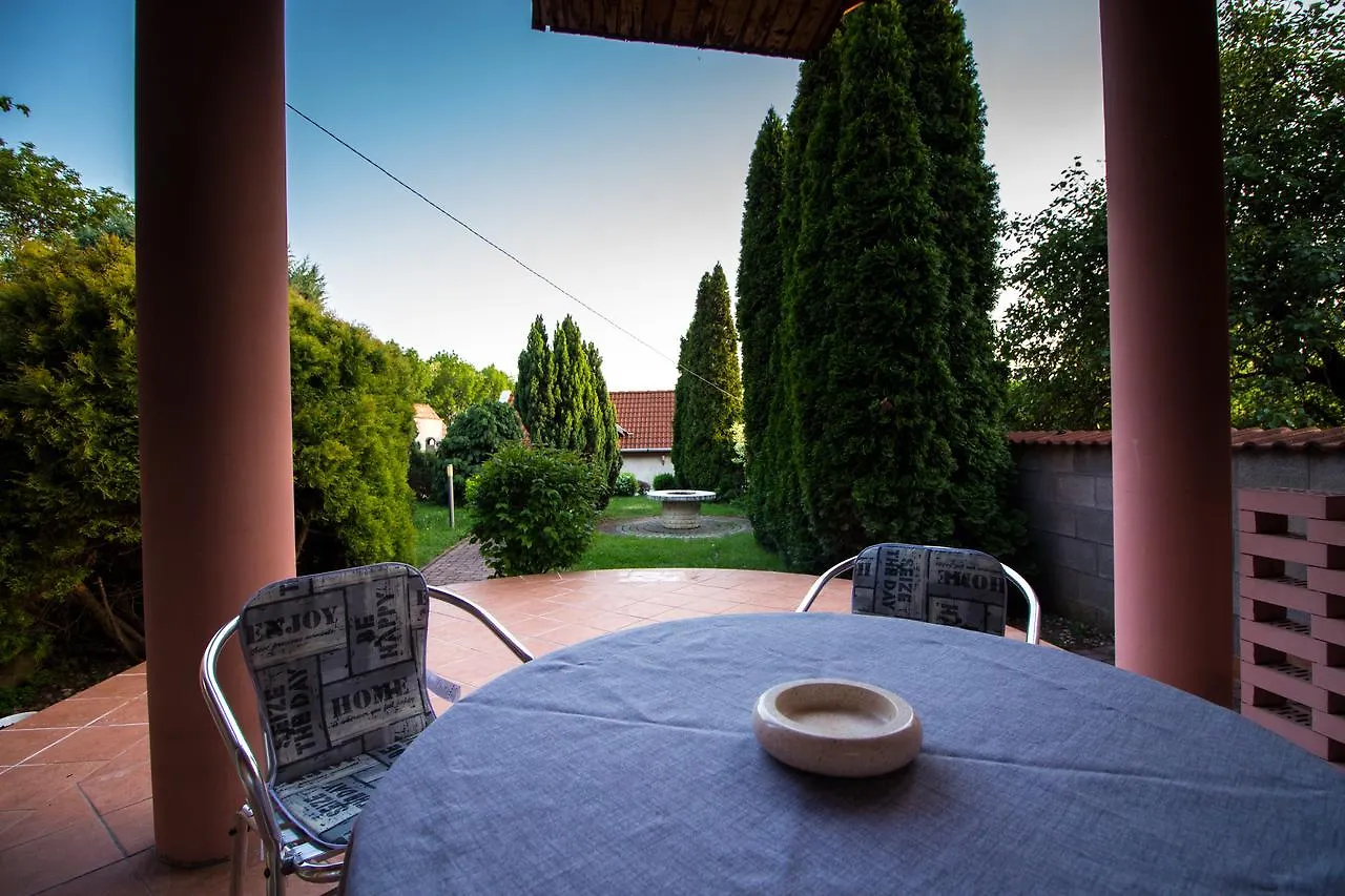 Boros Vendeghaz Eger Villa